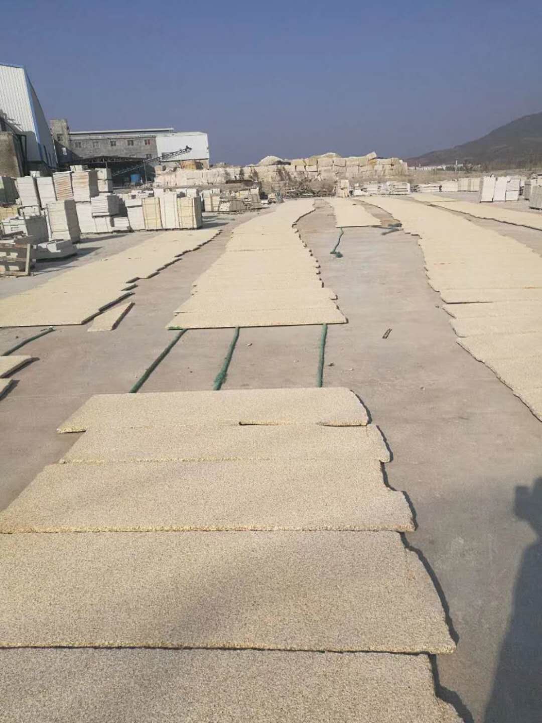 黄金麻荔枝面板材表面渗水